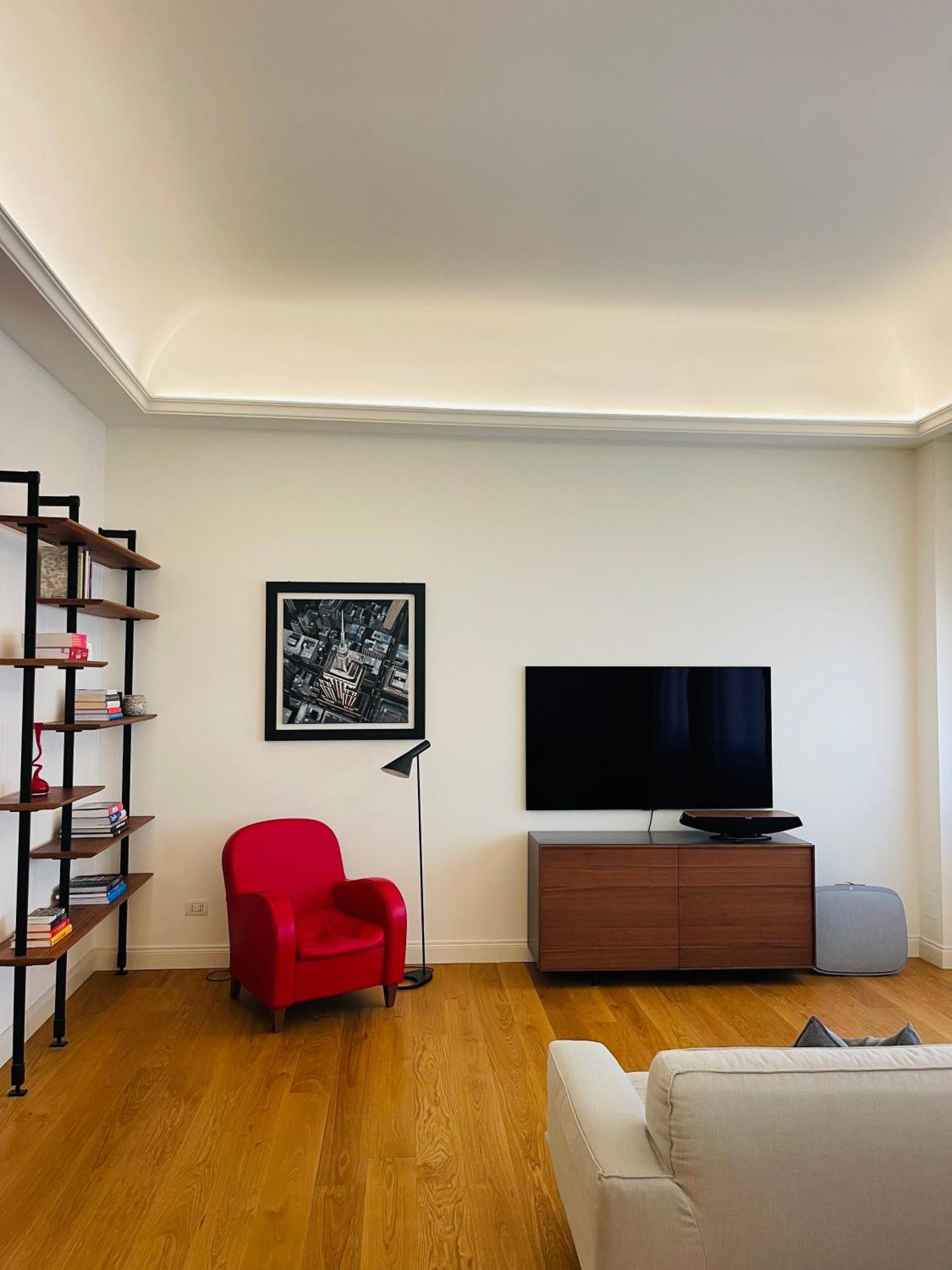 Elegante In Centro, Zona Risorgimento Apartment *