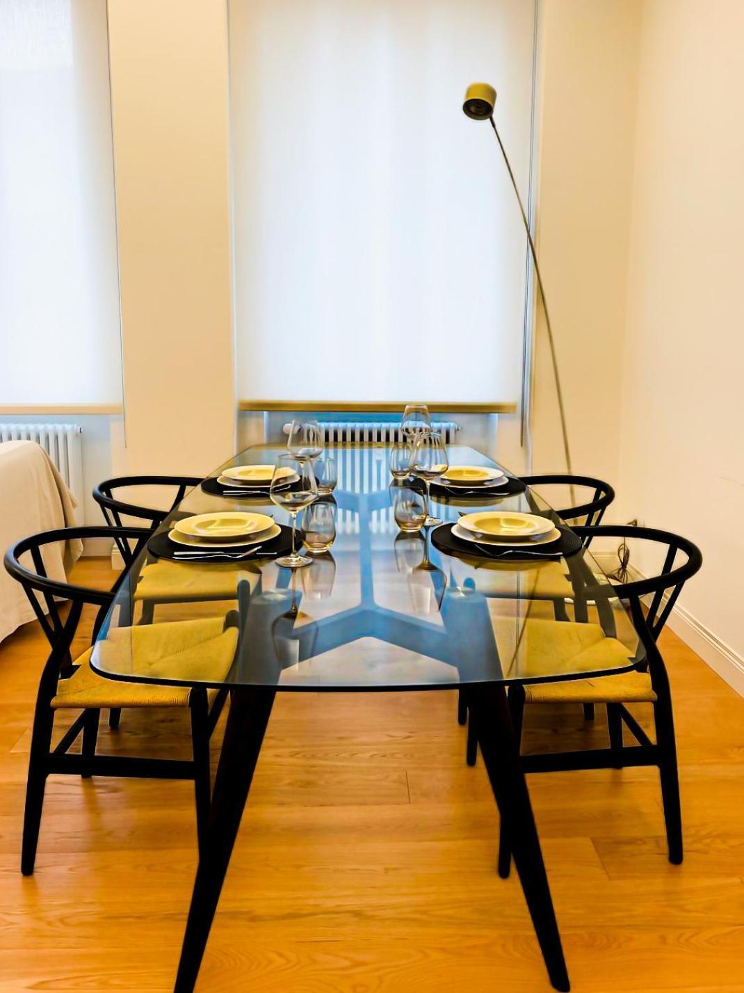 Elegante In Centro, Zona Risorgimento Apartment Mailand